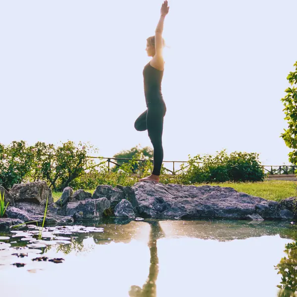 calmare la mente con lo yoga self awareness yoga